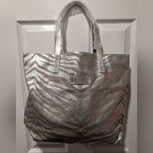 Brand New Michael Kors Market Tote